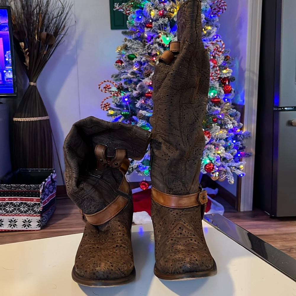 Corral slouch boots